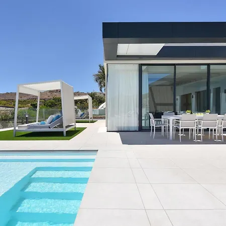 Villa Salobre Terraza Uno Luxury Retreat In Gran Canaria Private Outdoor Pool Bbq Facilities Shaded Outdoor Dining Area Salobre Golf *