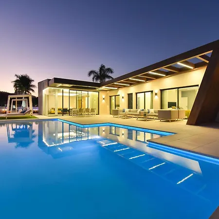 Salobre Terraza Uno Luxury Retreat In Gran Canaria Private Outdoor Pool Bbq Facilities Shaded Outdoor Dining Area Salobre Golf Villa