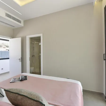 Villa Salobre Terraza Uno Luxury Retreat In Gran Canaria Private Outdoor Pool Bbq Facilities Shaded Outdoor Dining Area Salobre Golf *
