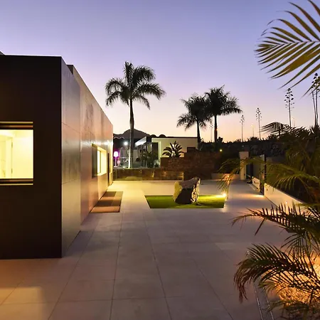 Villa Salobre Terraza Uno Luxury Retreat In Gran Canaria Private Outdoor Pool Bbq Facilities Shaded Outdoor Dining Area Salobre Golf