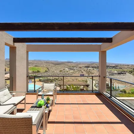 Villa Salobre Terraza Uno Luxury Retreat In Gran Canaria Private Outdoor Pool Bbq Facilities Shaded Outdoor Dining Area Salobre Golf *