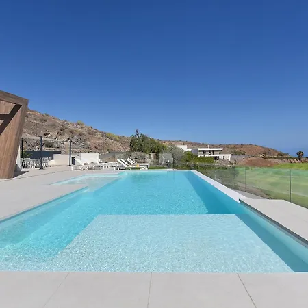 Salobre Terraza Uno Luxury Retreat In Gran Canaria Private Outdoor Pool Bbq Facilities Shaded Outdoor Dining Area Salobre Golf Λας Πάλμας ντε Γκραν Κανάρια