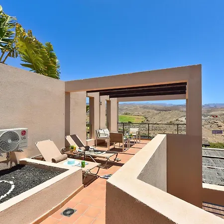 Salobre Terraza Uno Luxury Retreat In Gran Canaria Private Outdoor Pool Bbq Facilities Shaded Outdoor Dining Area Salobre Golf Λας Πάλμας ντε Γκραν Κανάρια